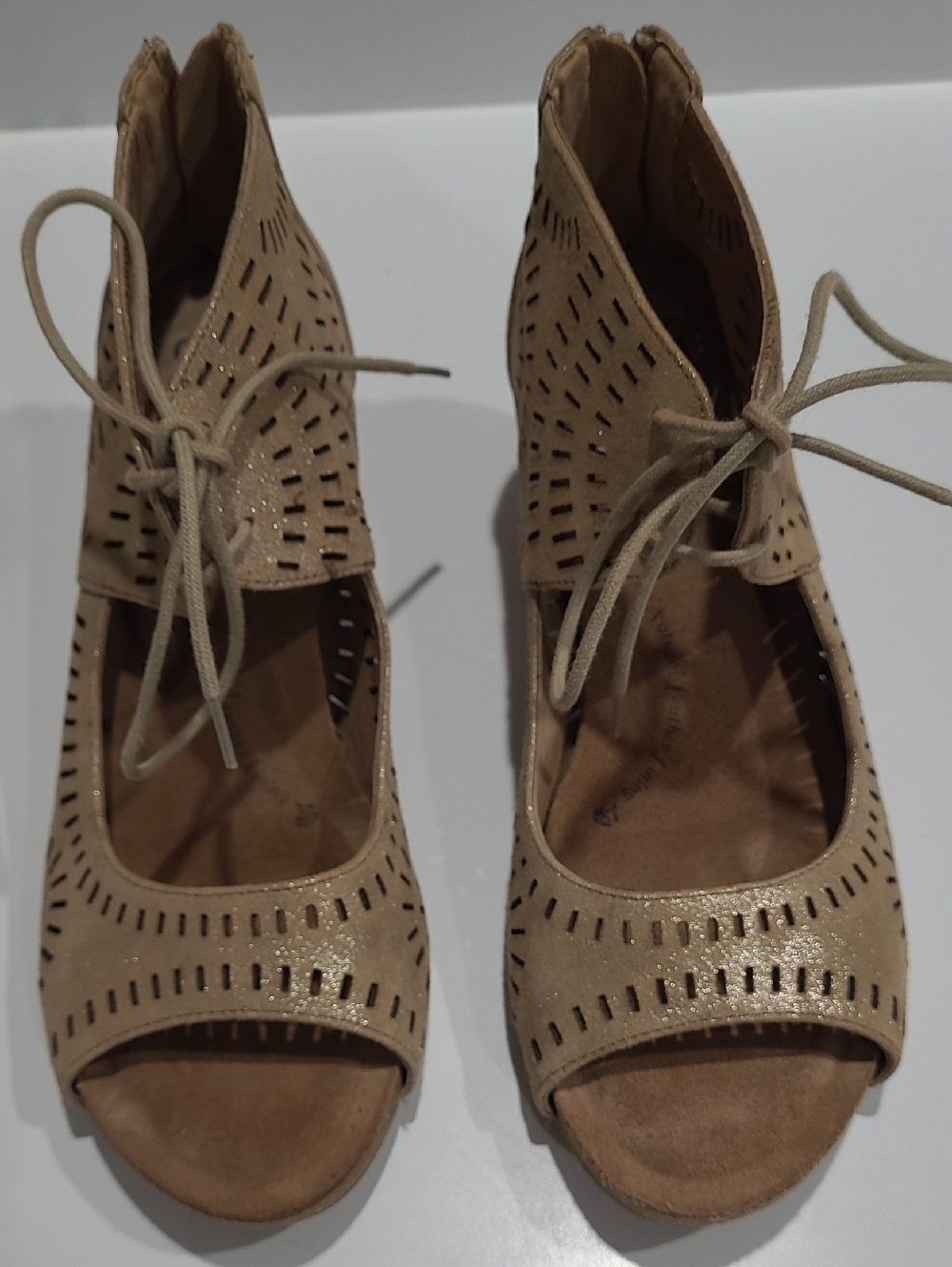 Sofft Distressed Metallic Suede Booties Laser Cut Design Stacked  Heel - Size 10